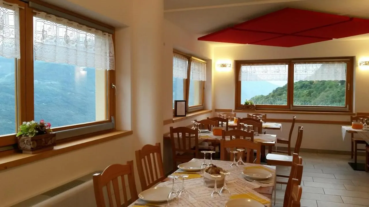 Agriturismo Da Ysy Civo Farm stay